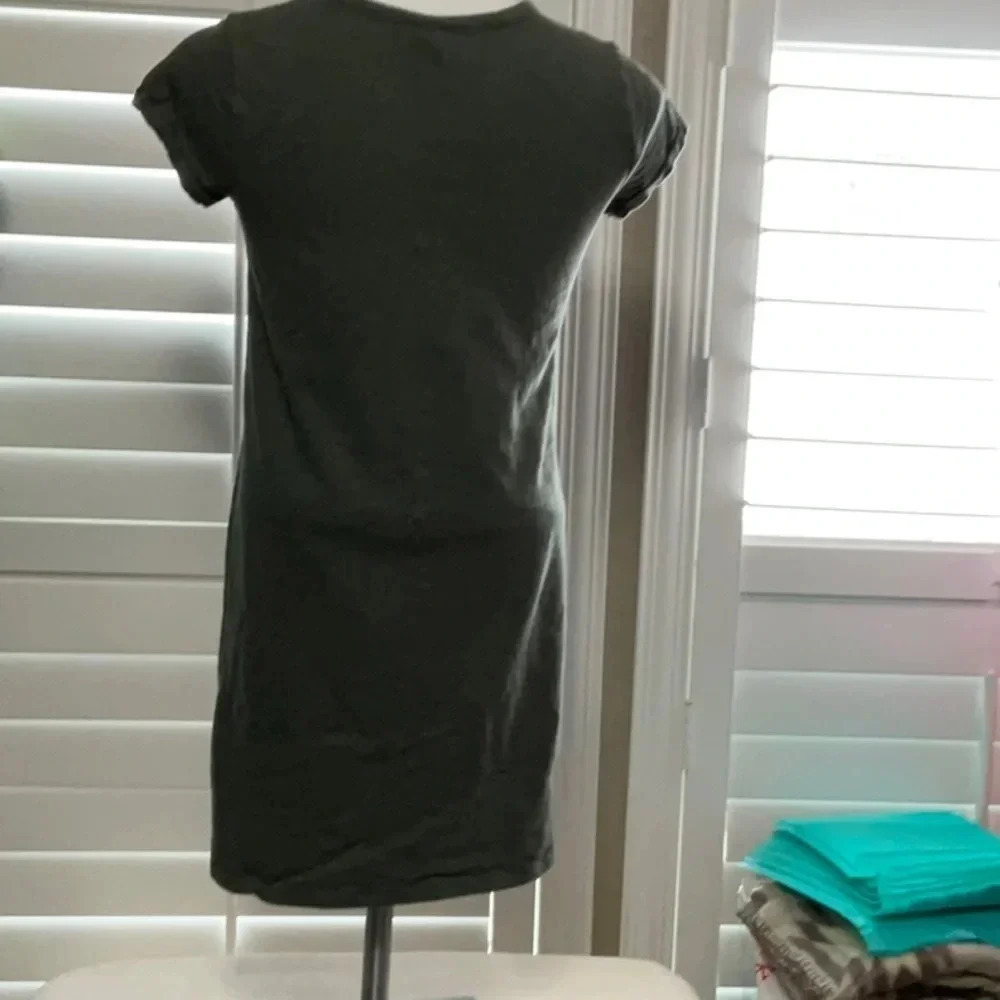 Gap - Picture 5 of 9